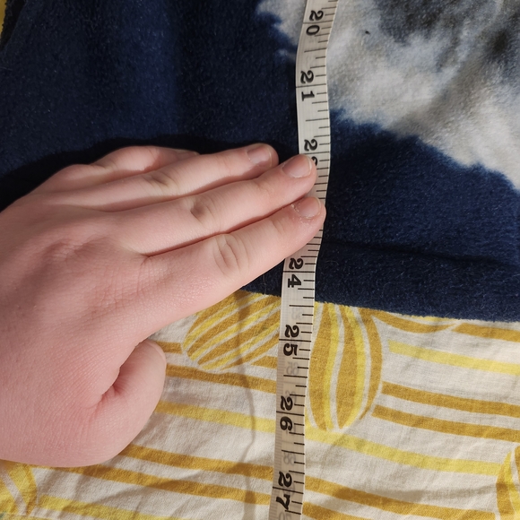 Navy Fuzzy Hoodie with Wolf Graphic - Picture 9 of 9